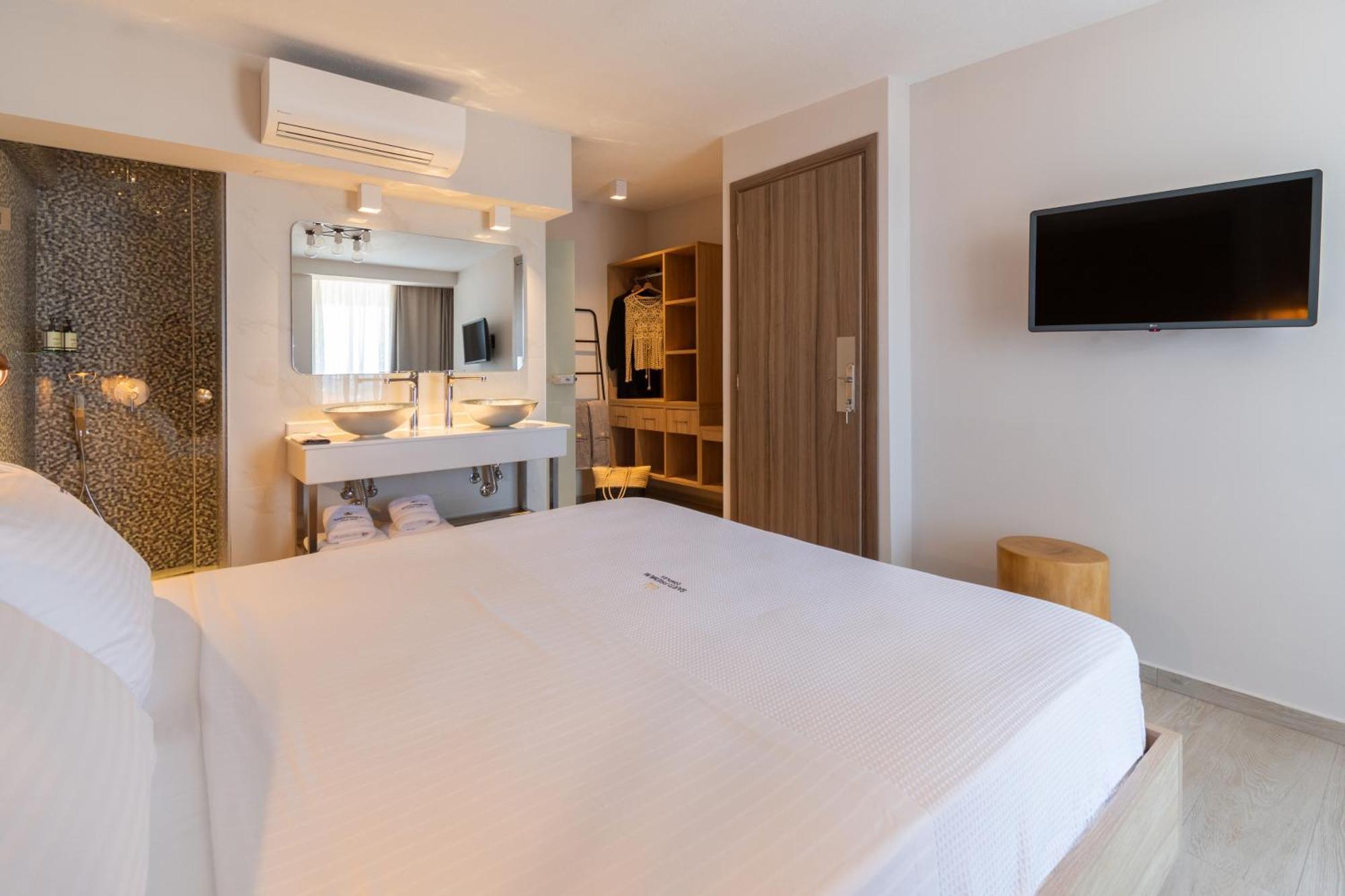 Sarti Premium Suites Exterior photo