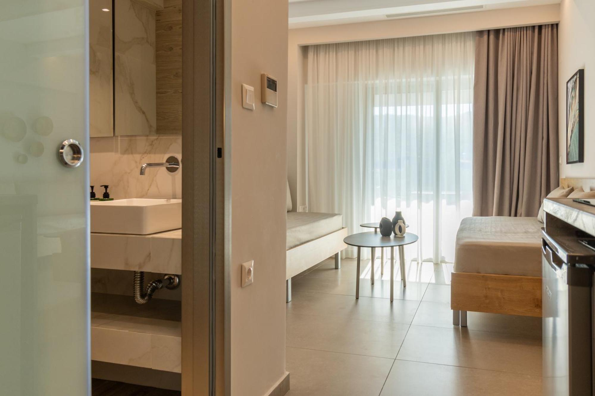 Sarti Premium Suites Exterior photo