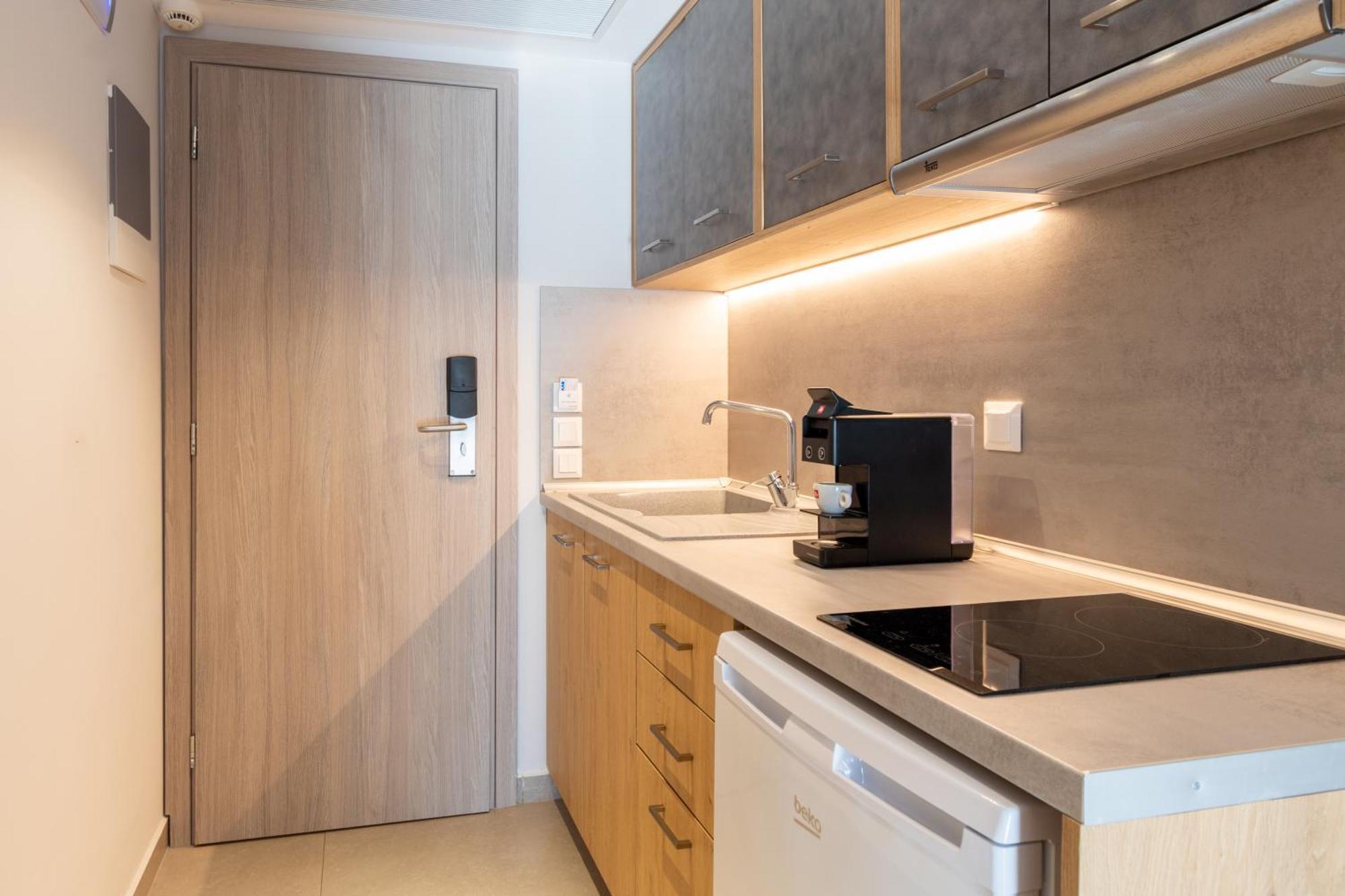 Sarti Premium Suites Exterior photo